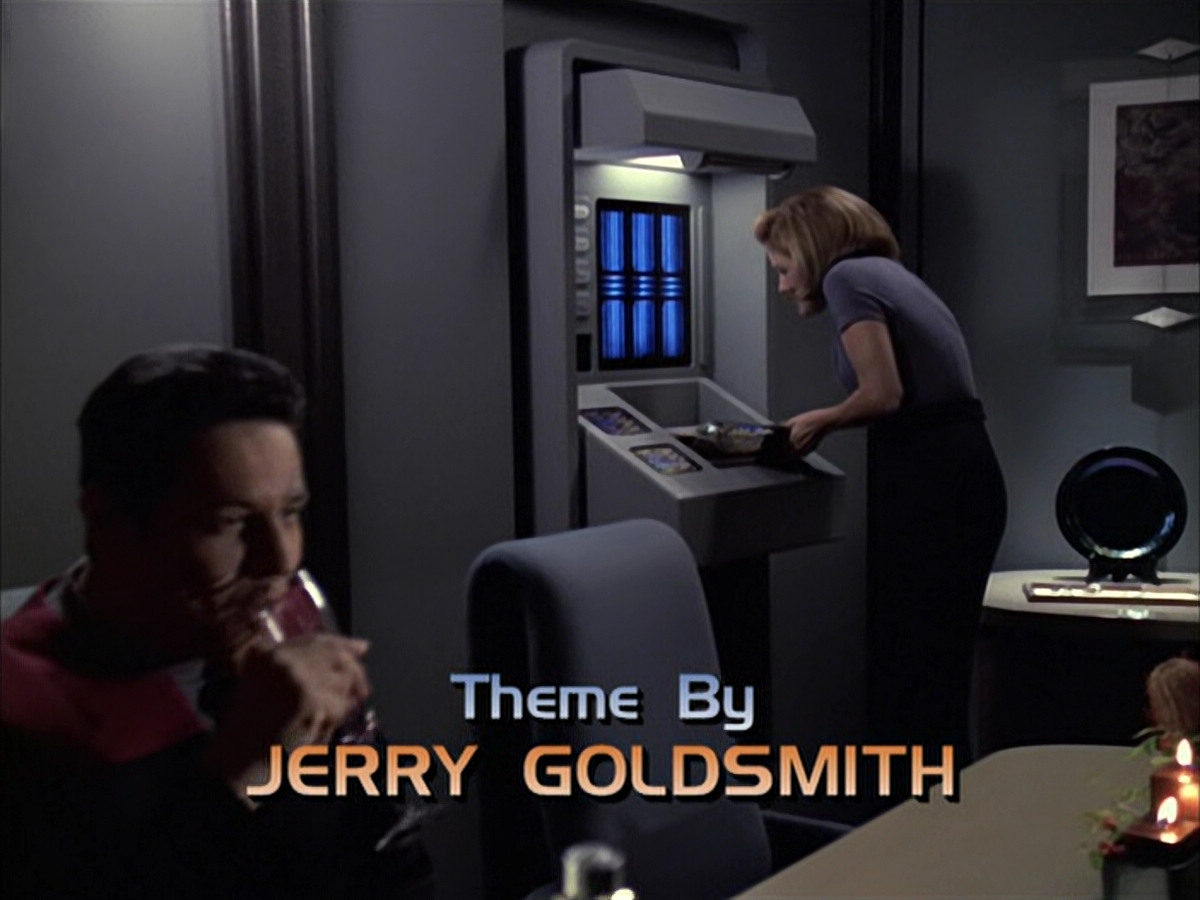 extant_StarTrek_VOY_6x09-TheVoyagerConspiracy_00328.jpg