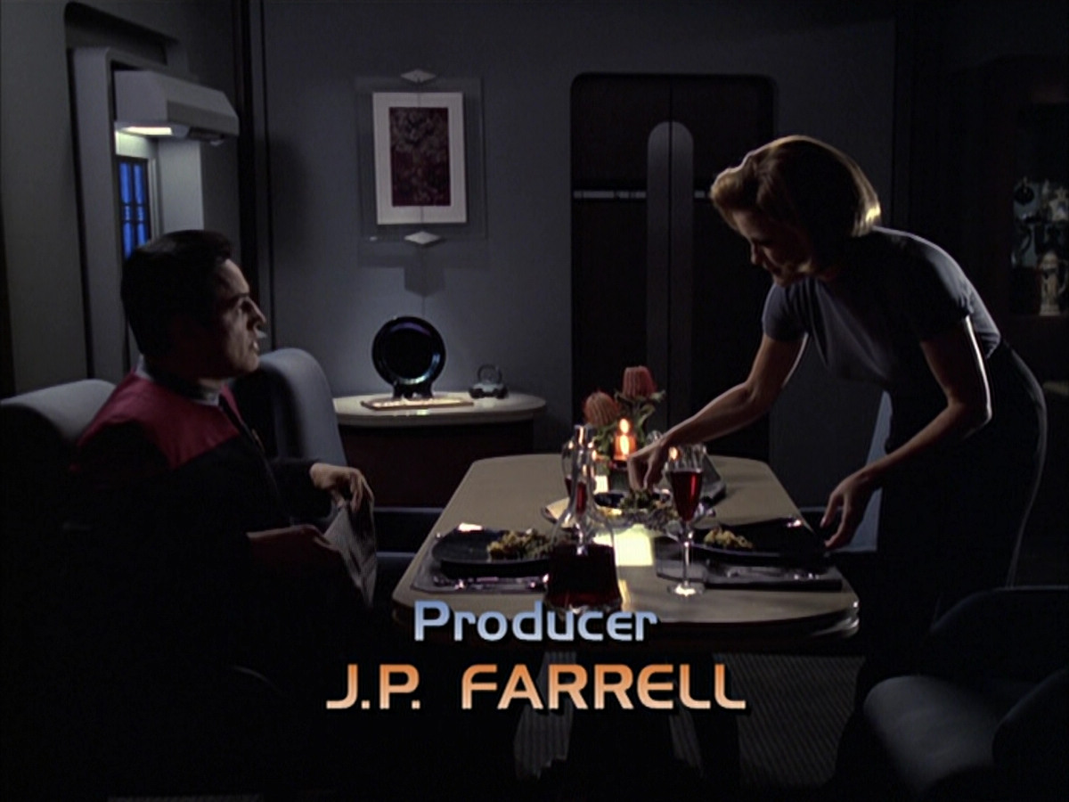 extant_StarTrek_VOY_6x09-TheVoyagerConspiracy_00353.jpg