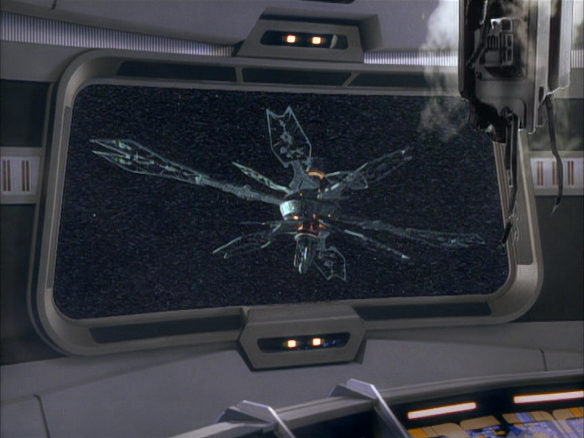 extant_StarTrek_VOY_6x09-TheVoyagerConspiracy_00982.jpg