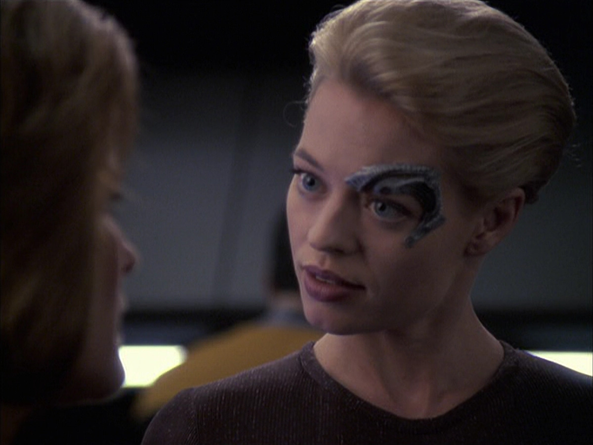 extant_StarTrek_VOY_6x09-TheVoyagerConspiracy_01119.jpg