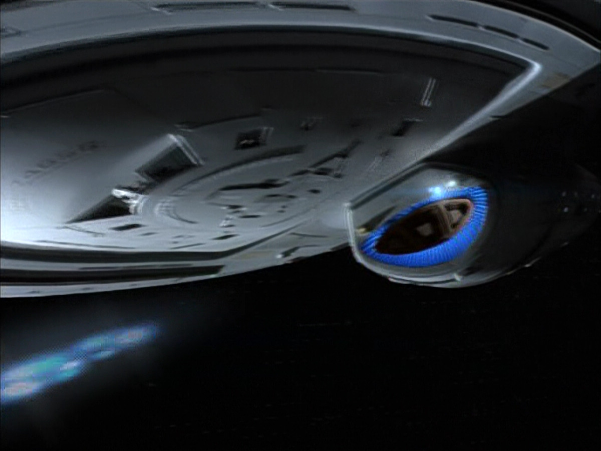 extant_StarTrek_VOY_6x09-TheVoyagerConspiracy_01123.jpg