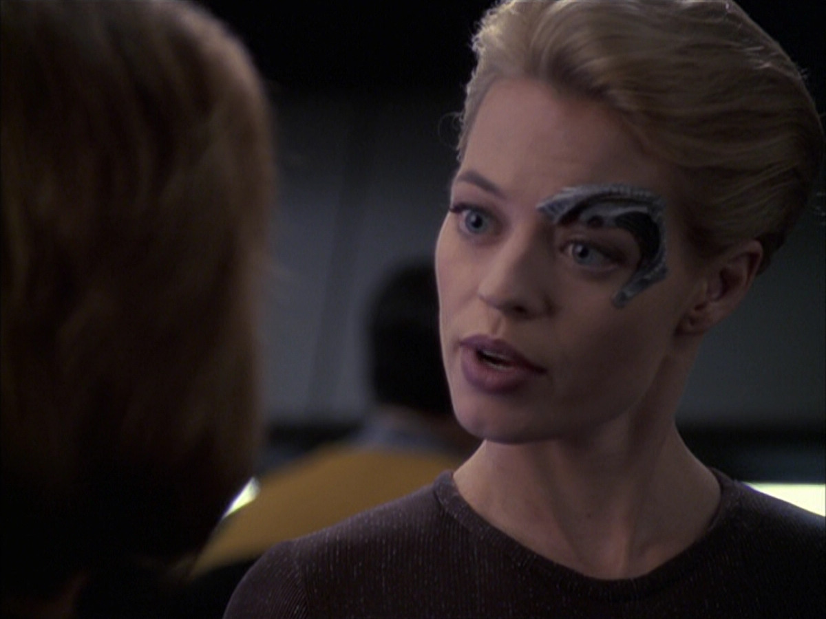 extant_StarTrek_VOY_6x09-TheVoyagerConspiracy_01149.jpg