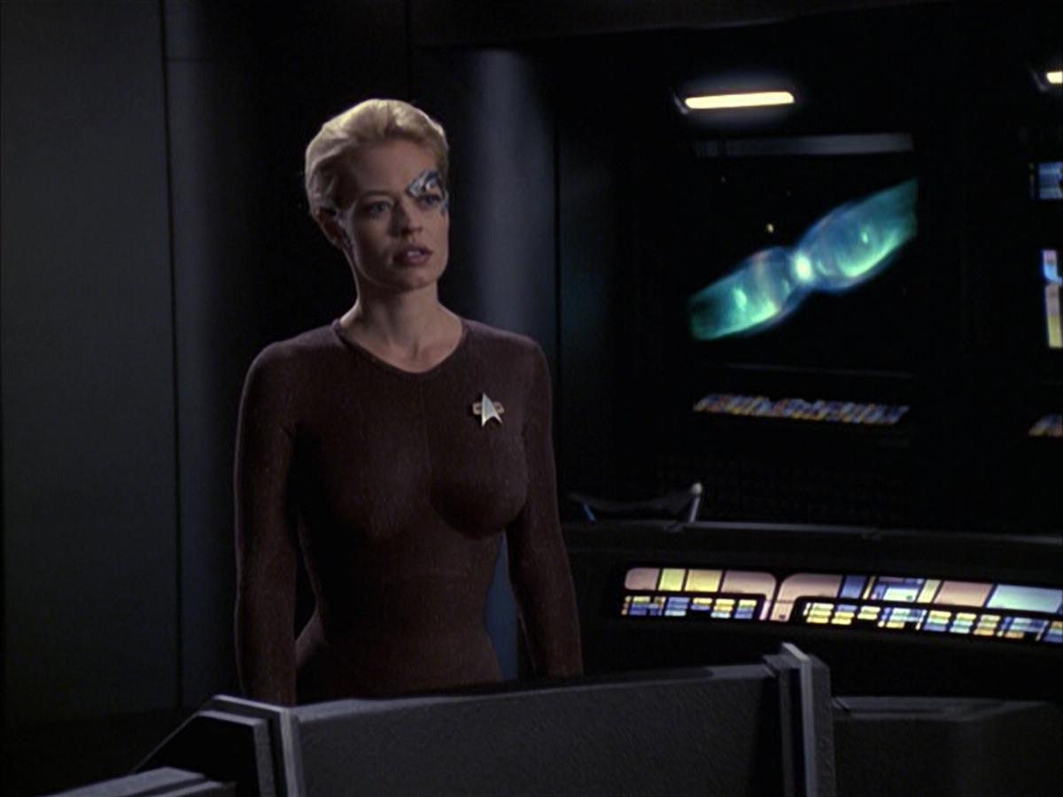 extant_StarTrek_VOY_6x09-TheVoyagerConspiracy_01170.jpg
