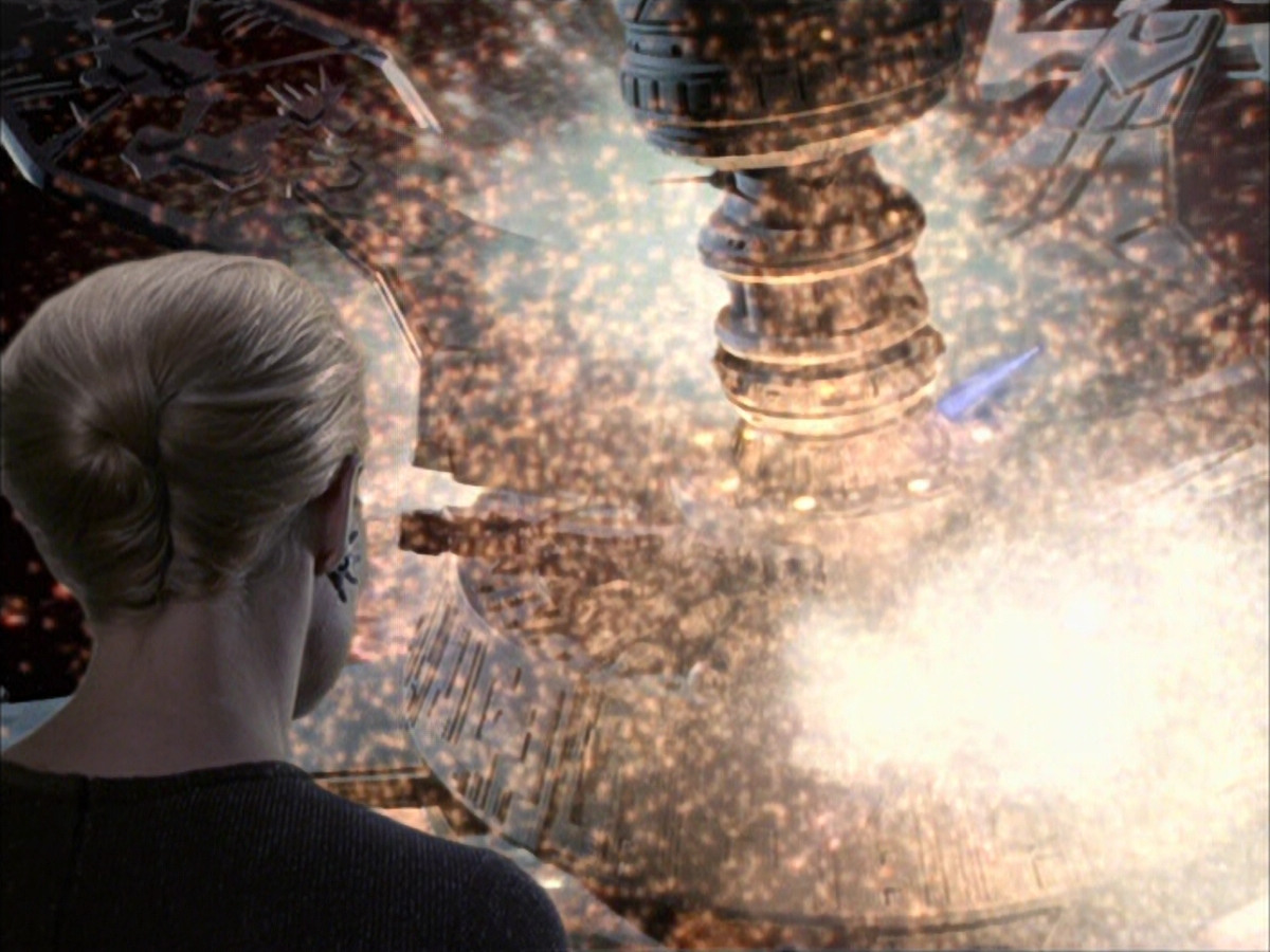 extant_StarTrek_VOY_6x09-TheVoyagerConspiracy_01216.jpg