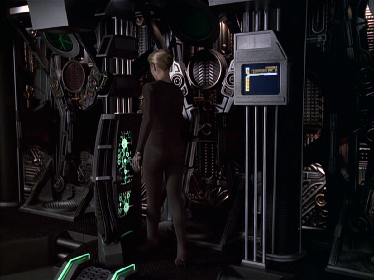 extant_StarTrek_VOY_6x09-TheVoyagerConspiracy_01544.jpg