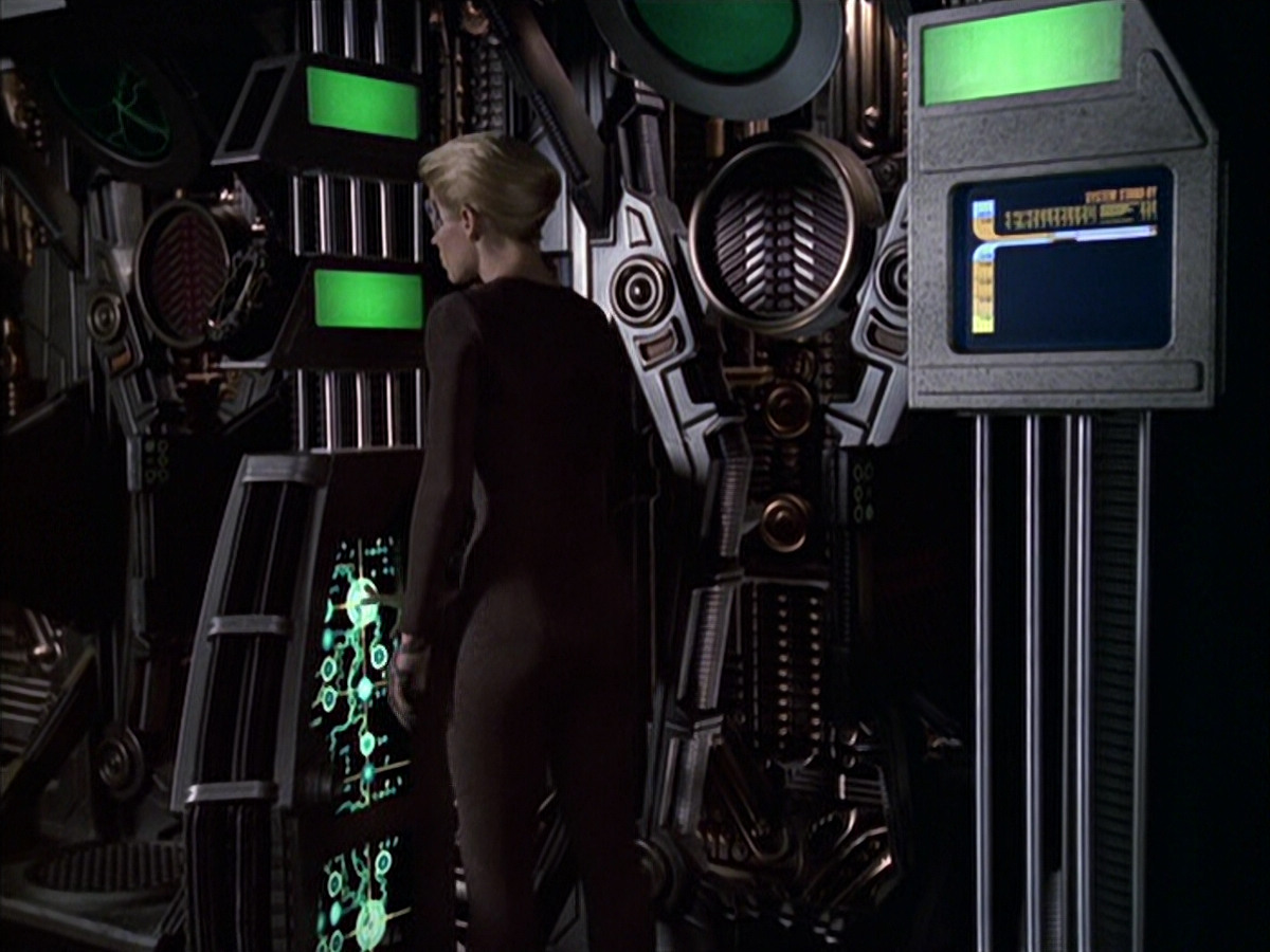 extant_StarTrek_VOY_6x09-TheVoyagerConspiracy_01549.jpg