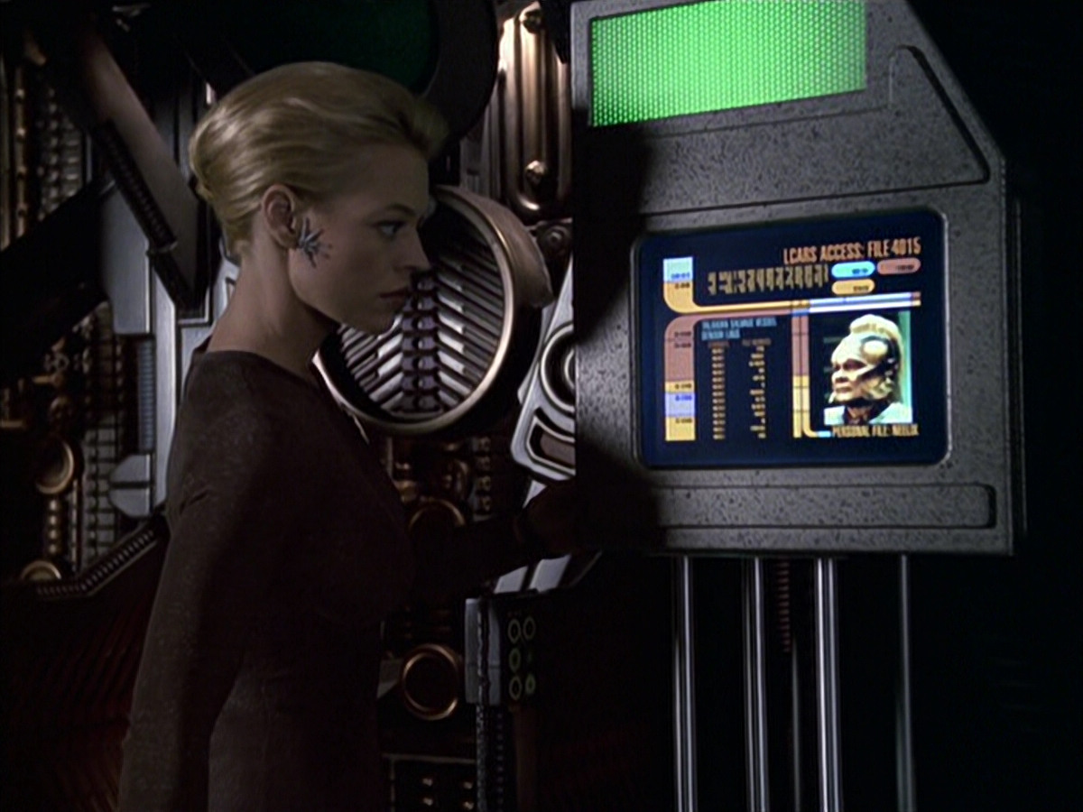 extant_StarTrek_VOY_6x09-TheVoyagerConspiracy_01554.jpg