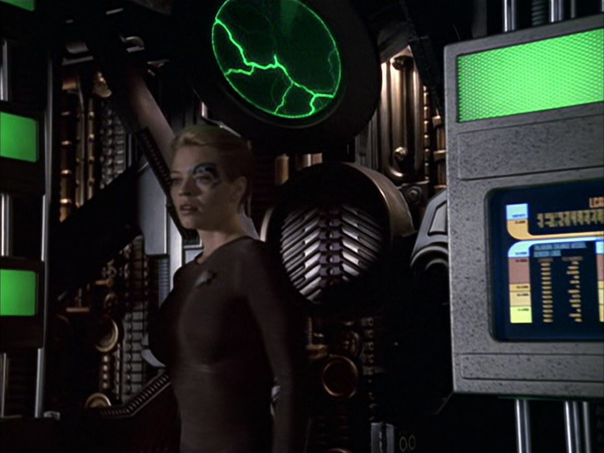 extant_StarTrek_VOY_6x09-TheVoyagerConspiracy_01557.jpg