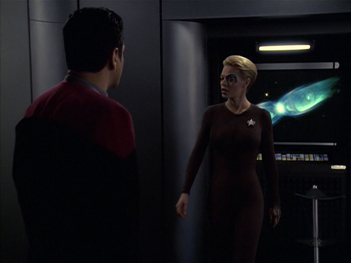 extant_StarTrek_VOY_6x09-TheVoyagerConspiracy_01650.jpg