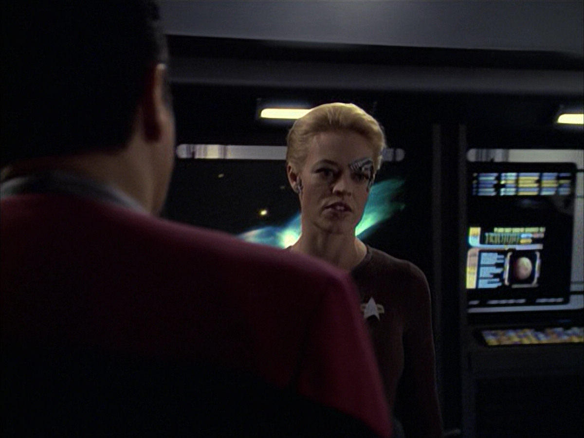 extant_StarTrek_VOY_6x09-TheVoyagerConspiracy_01652.jpg