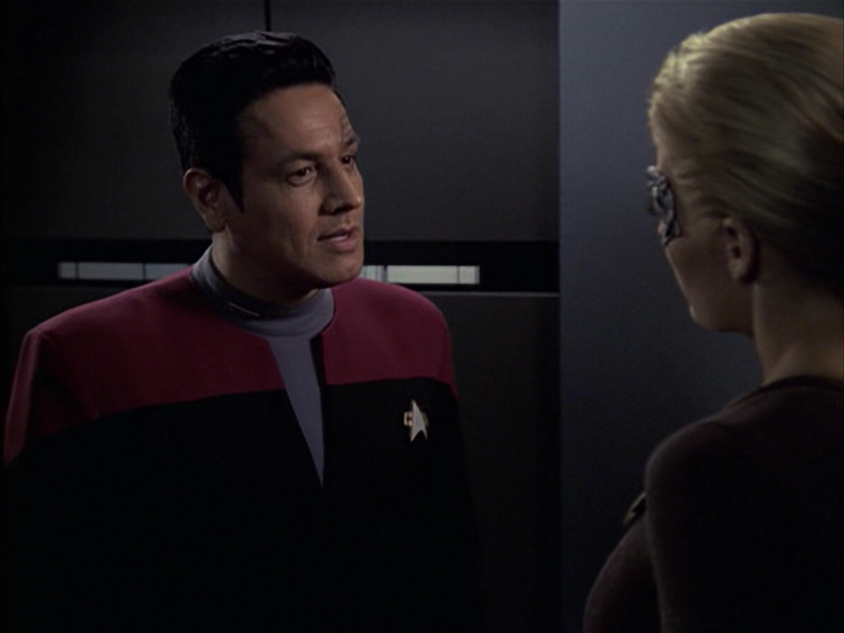 extant_StarTrek_VOY_6x09-TheVoyagerConspiracy_01658.jpg