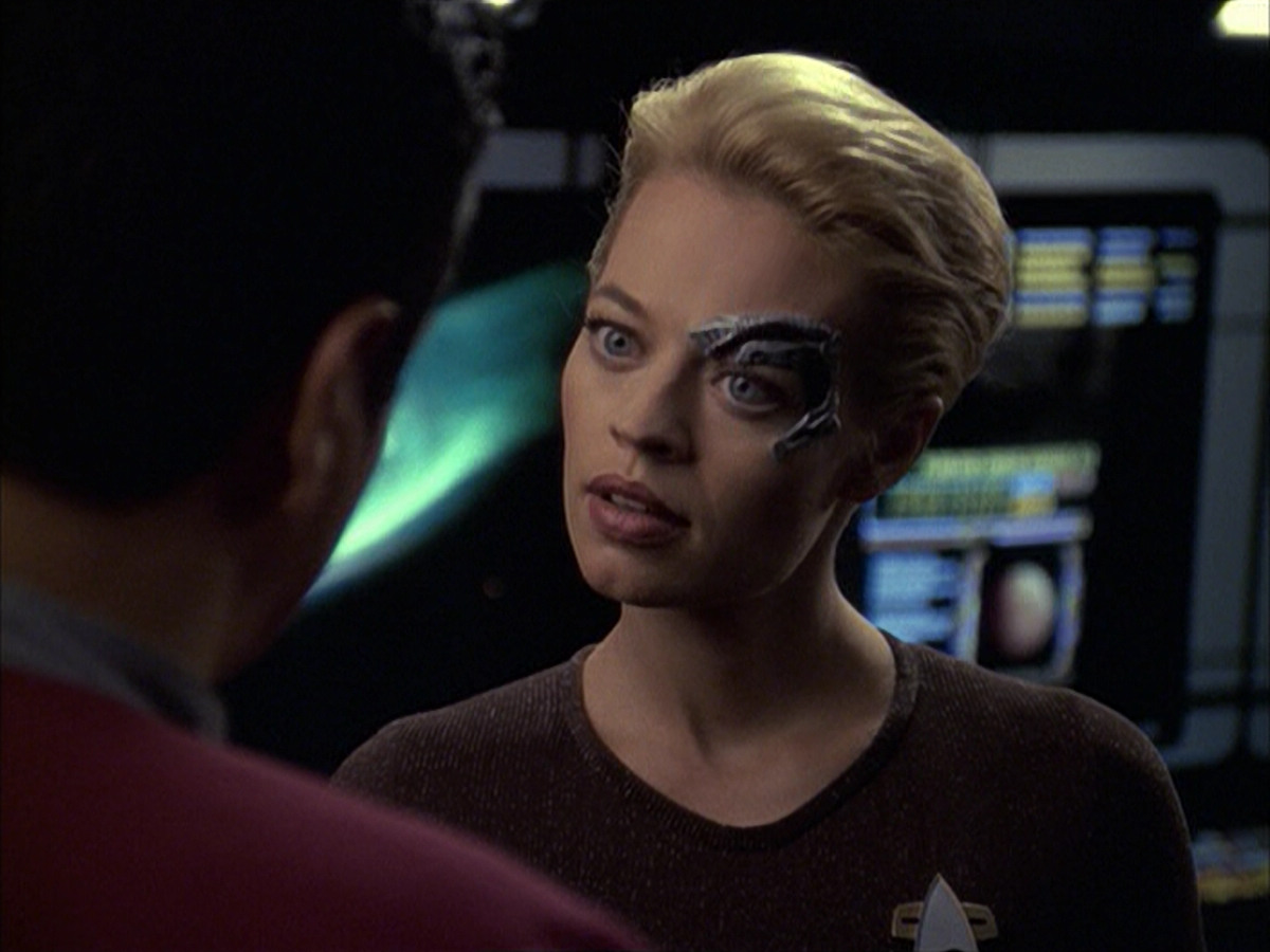 extant_StarTrek_VOY_6x09-TheVoyagerConspiracy_01670.jpg
