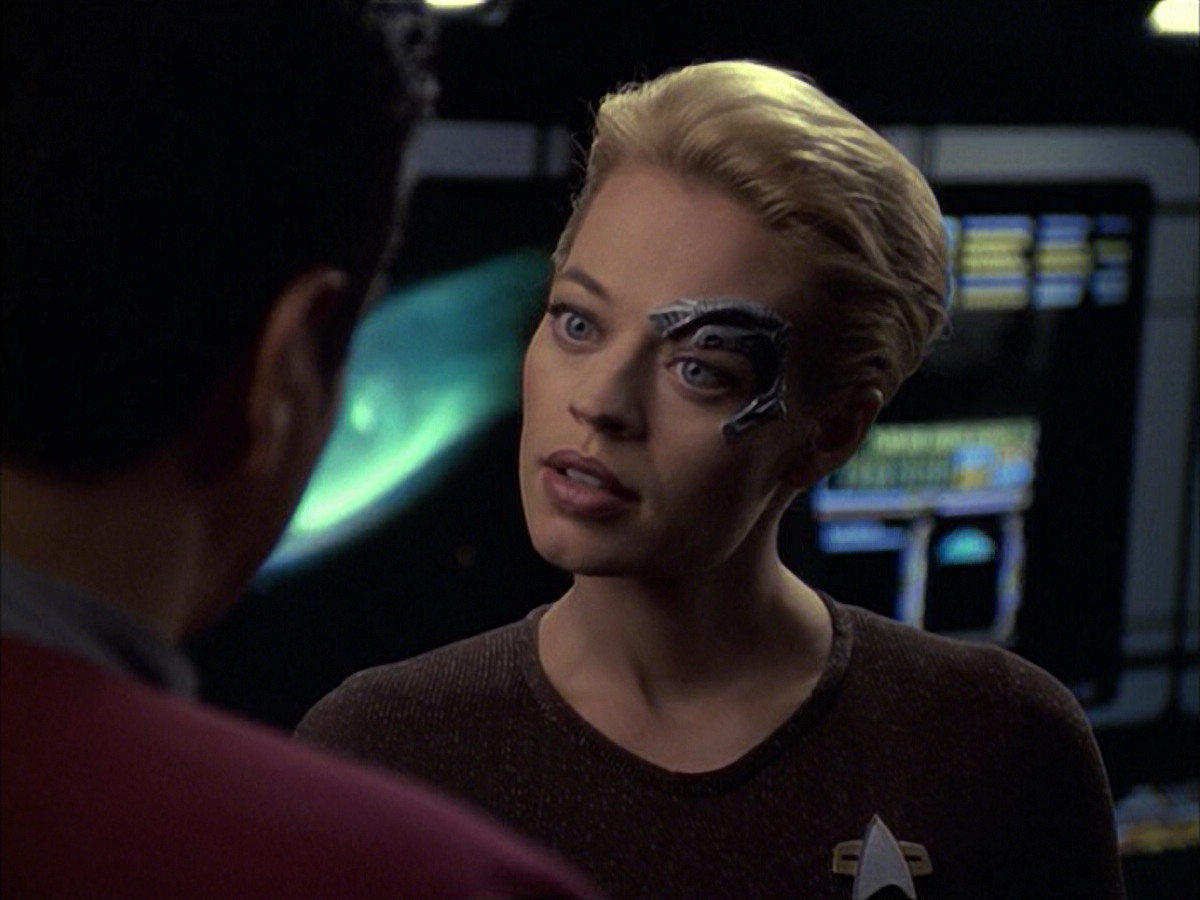 extant_StarTrek_VOY_6x09-TheVoyagerConspiracy_01671.jpg