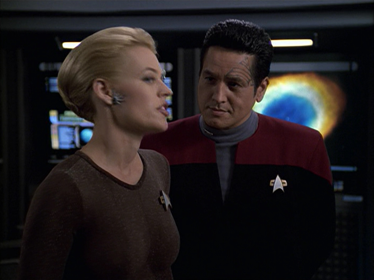 extant_StarTrek_VOY_6x09-TheVoyagerConspiracy_01752.jpg