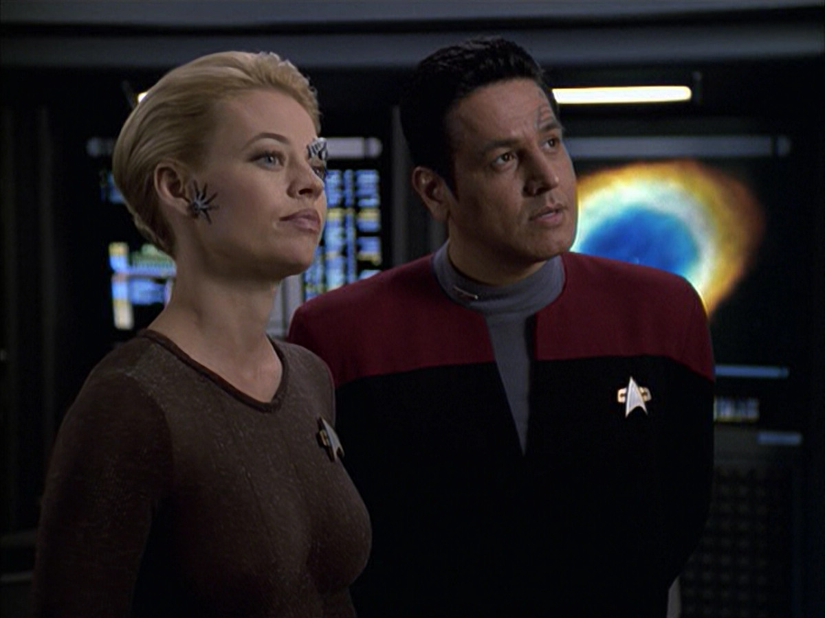 extant_StarTrek_VOY_6x09-TheVoyagerConspiracy_01760.jpg