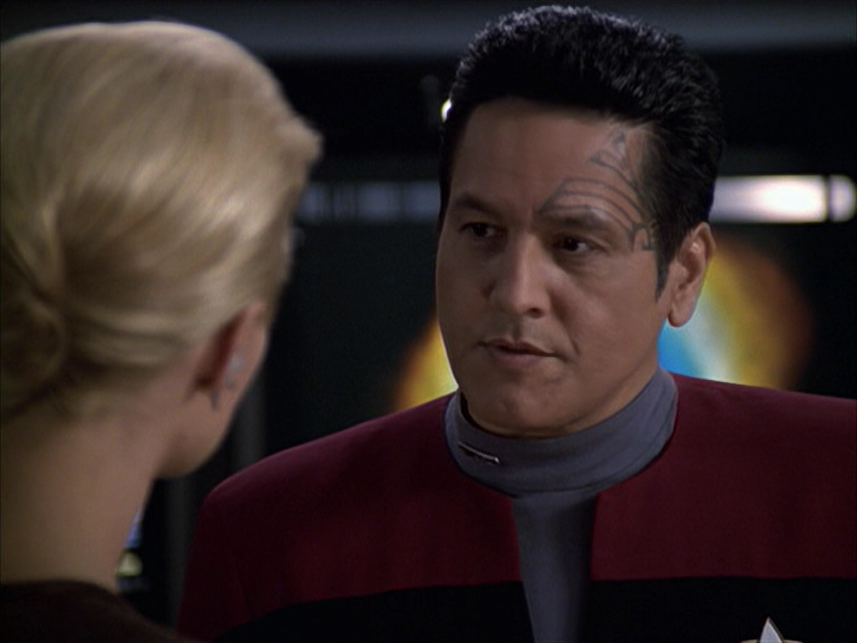extant_StarTrek_VOY_6x09-TheVoyagerConspiracy_01843.jpg