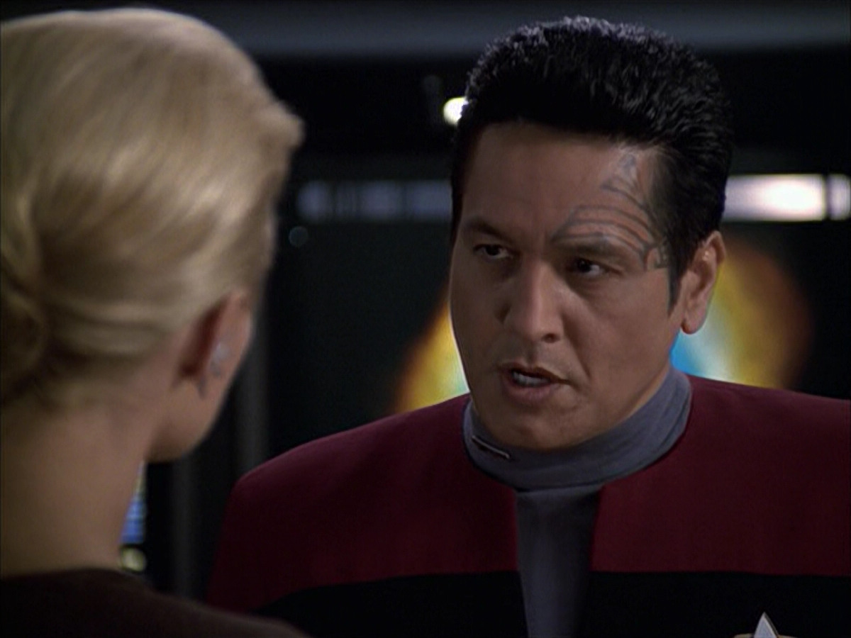 extant_StarTrek_VOY_6x09-TheVoyagerConspiracy_01847.jpg