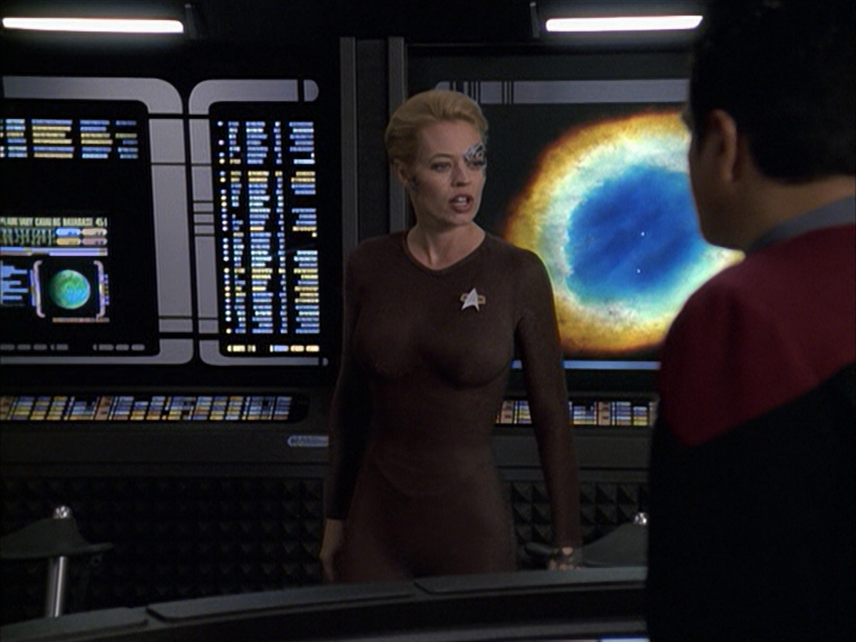 extant_StarTrek_VOY_6x09-TheVoyagerConspiracy_01877.jpg