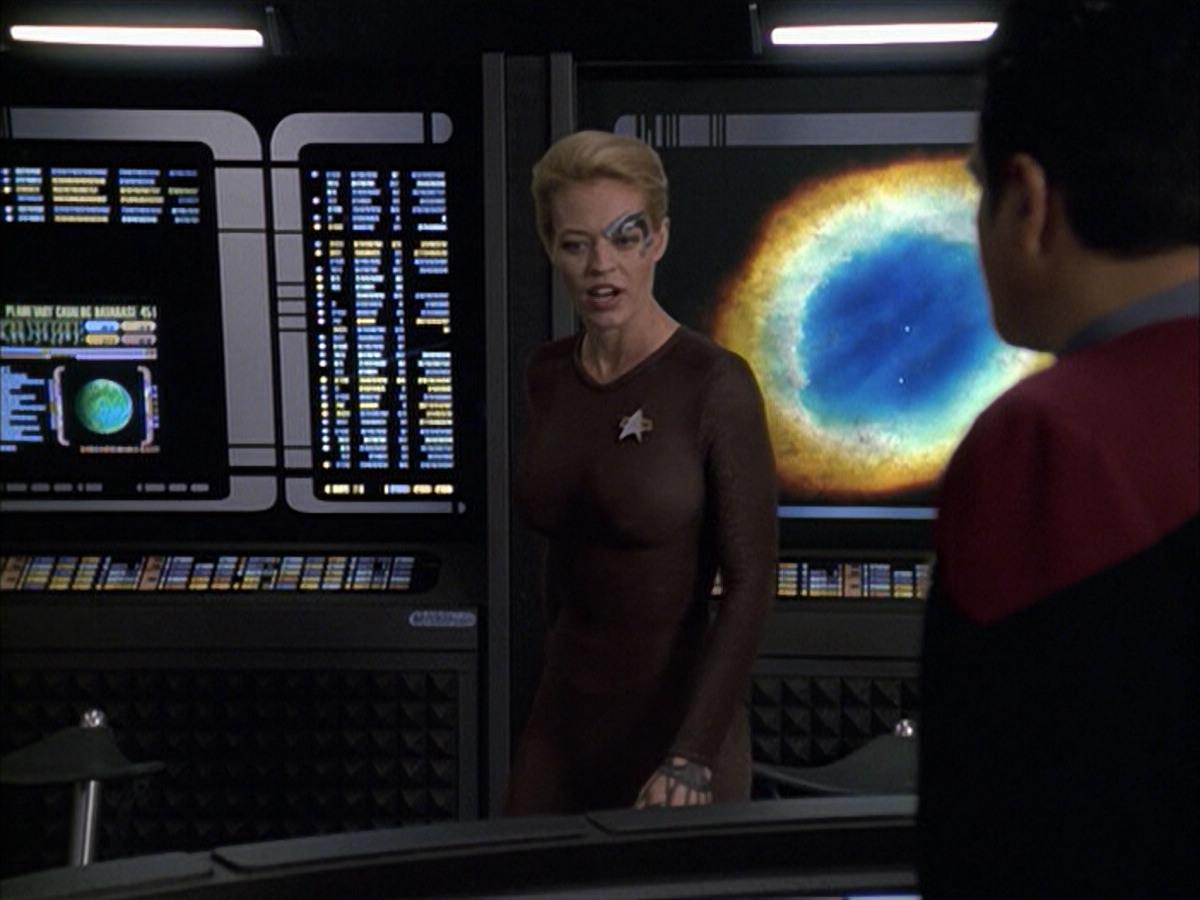 extant_StarTrek_VOY_6x09-TheVoyagerConspiracy_01879.jpg