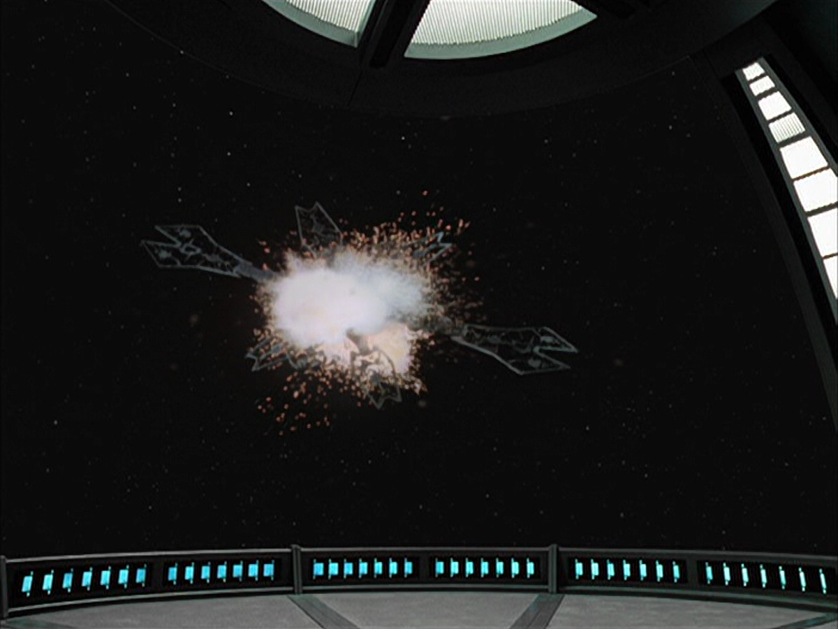 extant_StarTrek_VOY_6x09-TheVoyagerConspiracy_01944.jpg