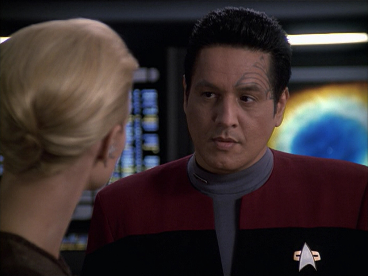 extant_StarTrek_VOY_6x09-TheVoyagerConspiracy_01958.jpg