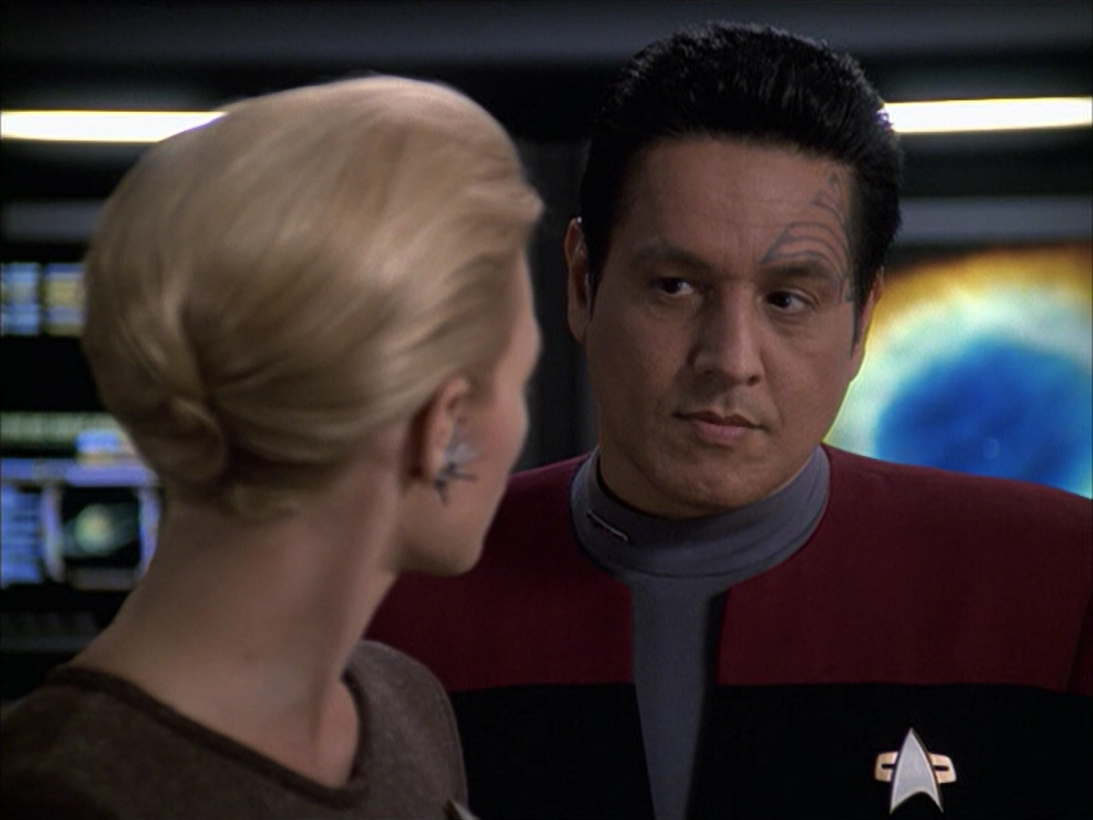 extant_StarTrek_VOY_6x09-TheVoyagerConspiracy_01991.jpg