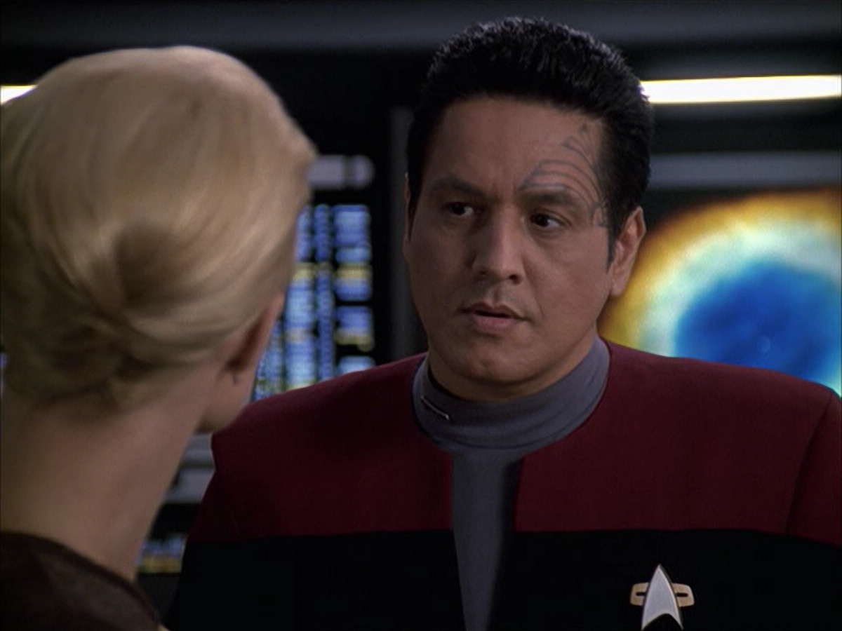 extant_StarTrek_VOY_6x09-TheVoyagerConspiracy_02004.jpg