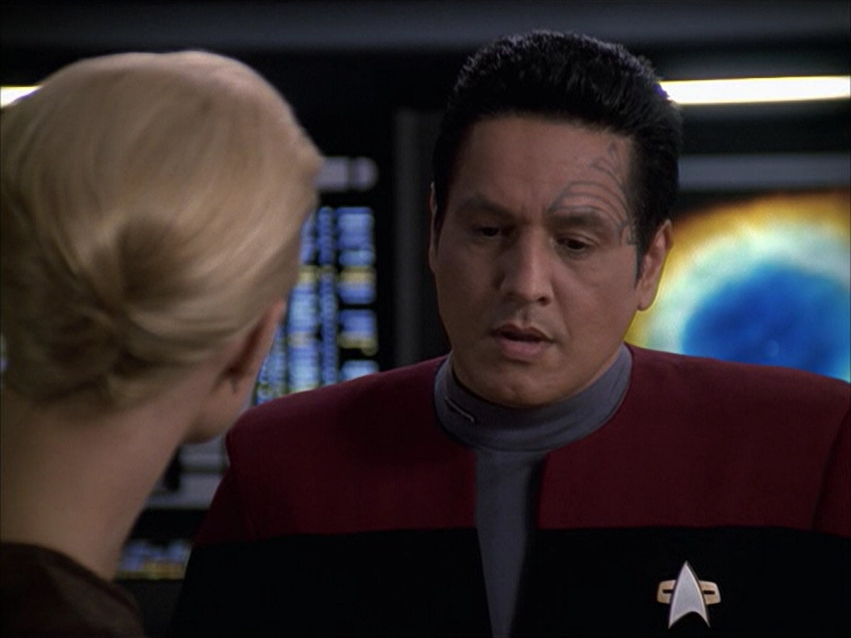 extant_StarTrek_VOY_6x09-TheVoyagerConspiracy_02006.jpg