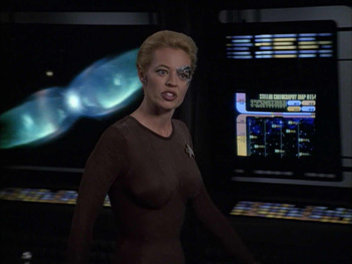 extant_StarTrek_VOY_6x09-TheVoyagerConspiracy_02098.jpg