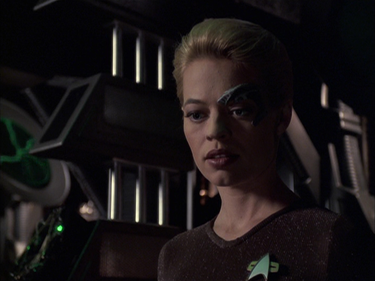extant_StarTrek_VOY_6x09-TheVoyagerConspiracy_02398.jpg
