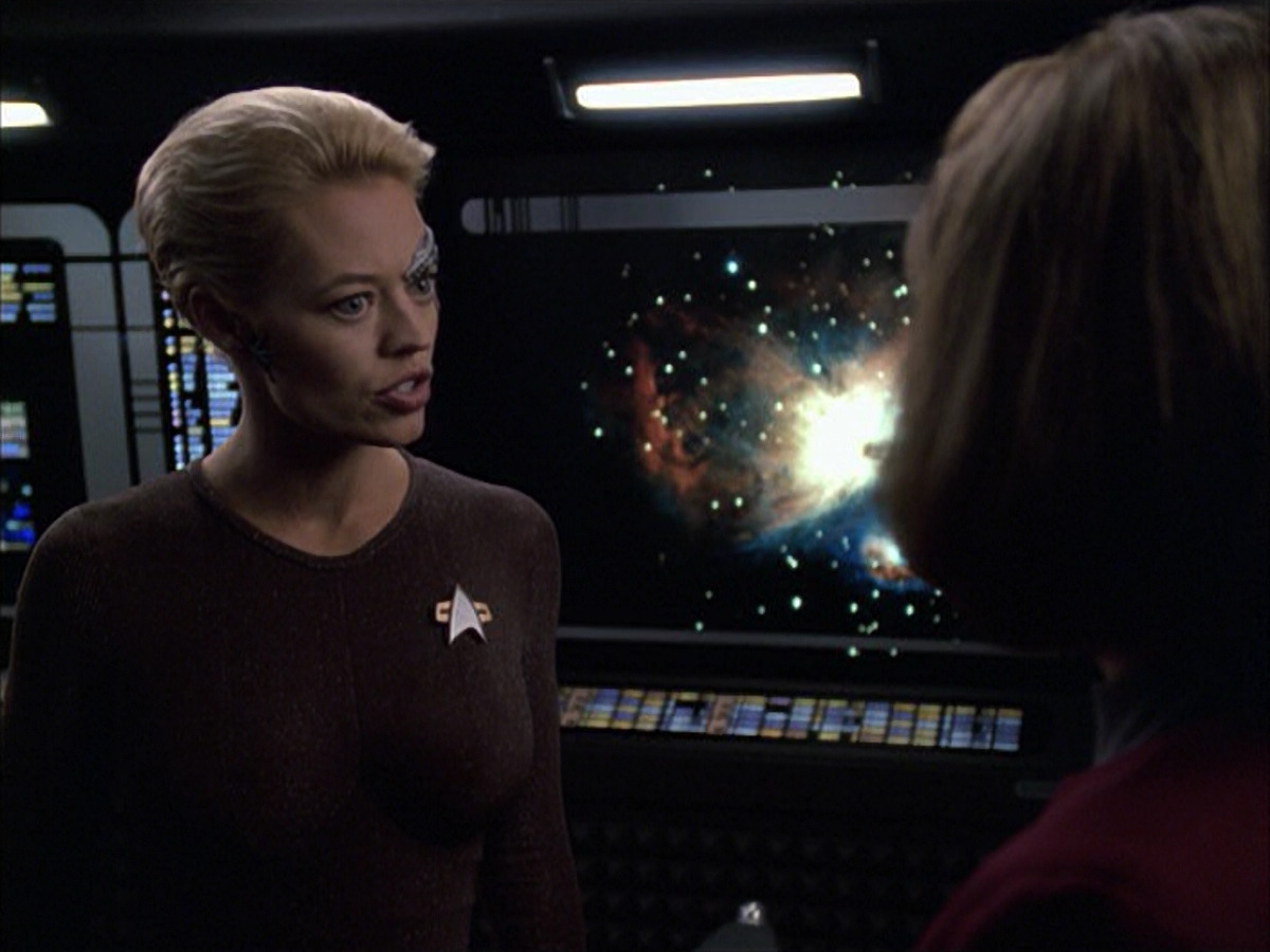 extant_StarTrek_VOY_6x09-TheVoyagerConspiracy_02447.jpg