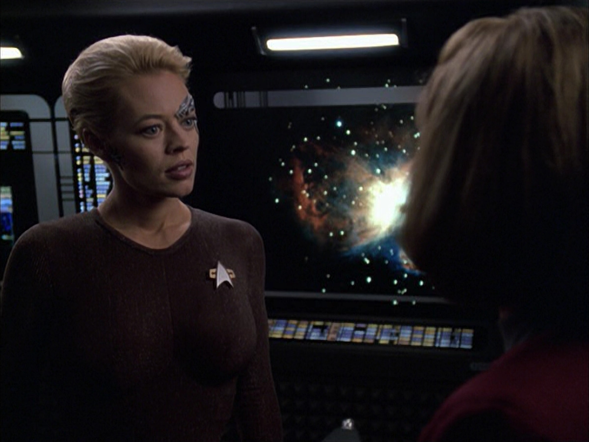 extant_StarTrek_VOY_6x09-TheVoyagerConspiracy_02454.jpg