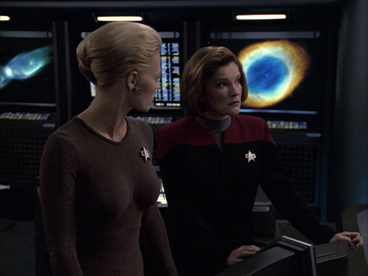 extant_StarTrek_VOY_6x09-TheVoyagerConspiracy_02470.jpg