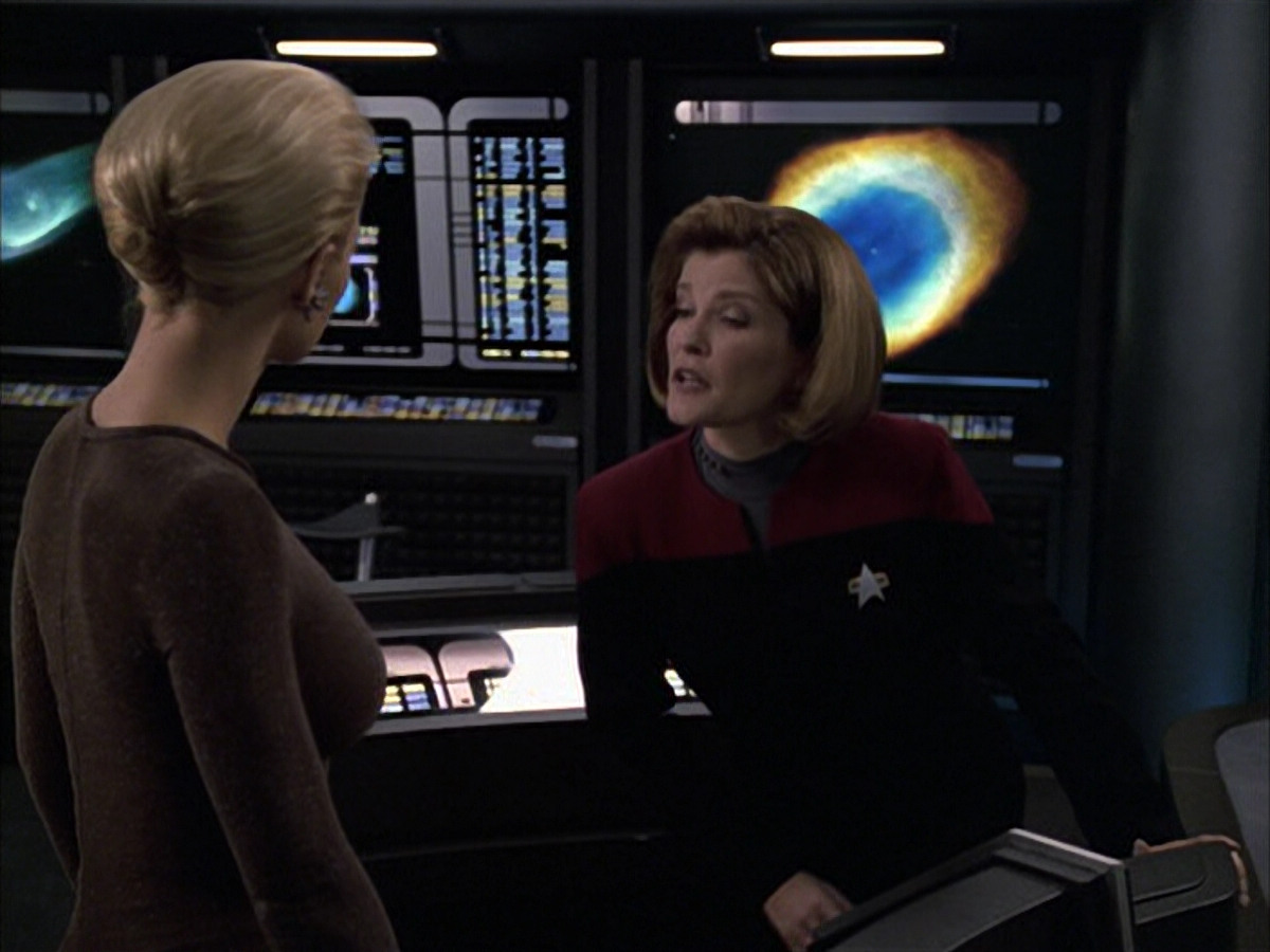 extant_StarTrek_VOY_6x09-TheVoyagerConspiracy_02541.jpg