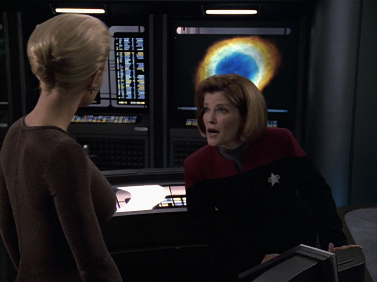 extant_StarTrek_VOY_6x09-TheVoyagerConspiracy_02542.jpg