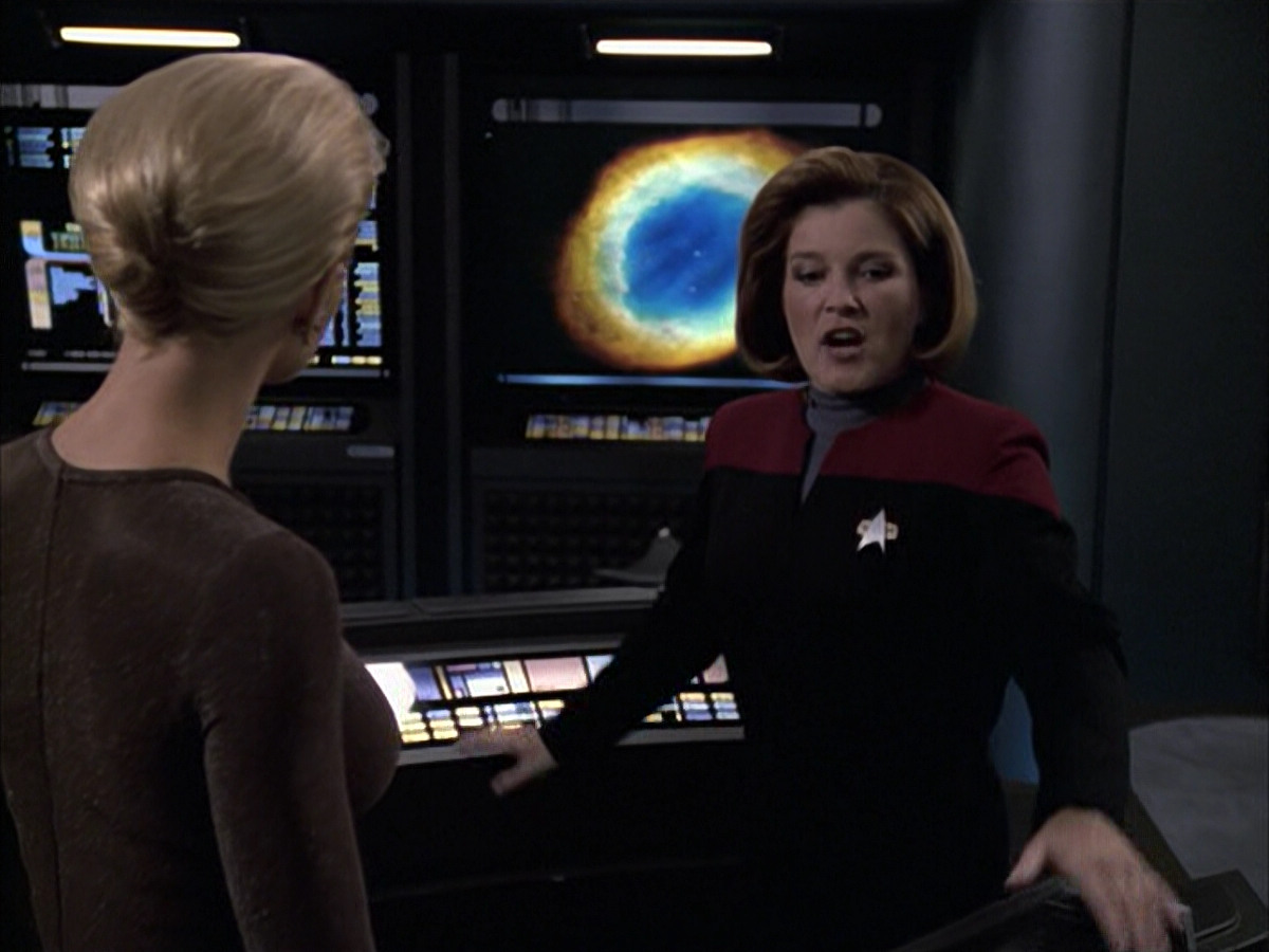 extant_StarTrek_VOY_6x09-TheVoyagerConspiracy_02606.jpg