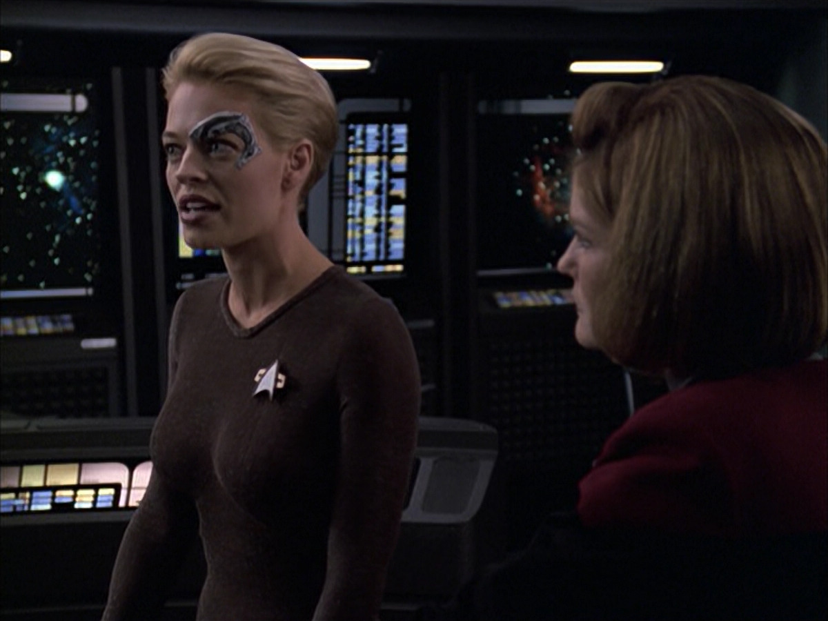 extant_StarTrek_VOY_6x09-TheVoyagerConspiracy_02623.jpg