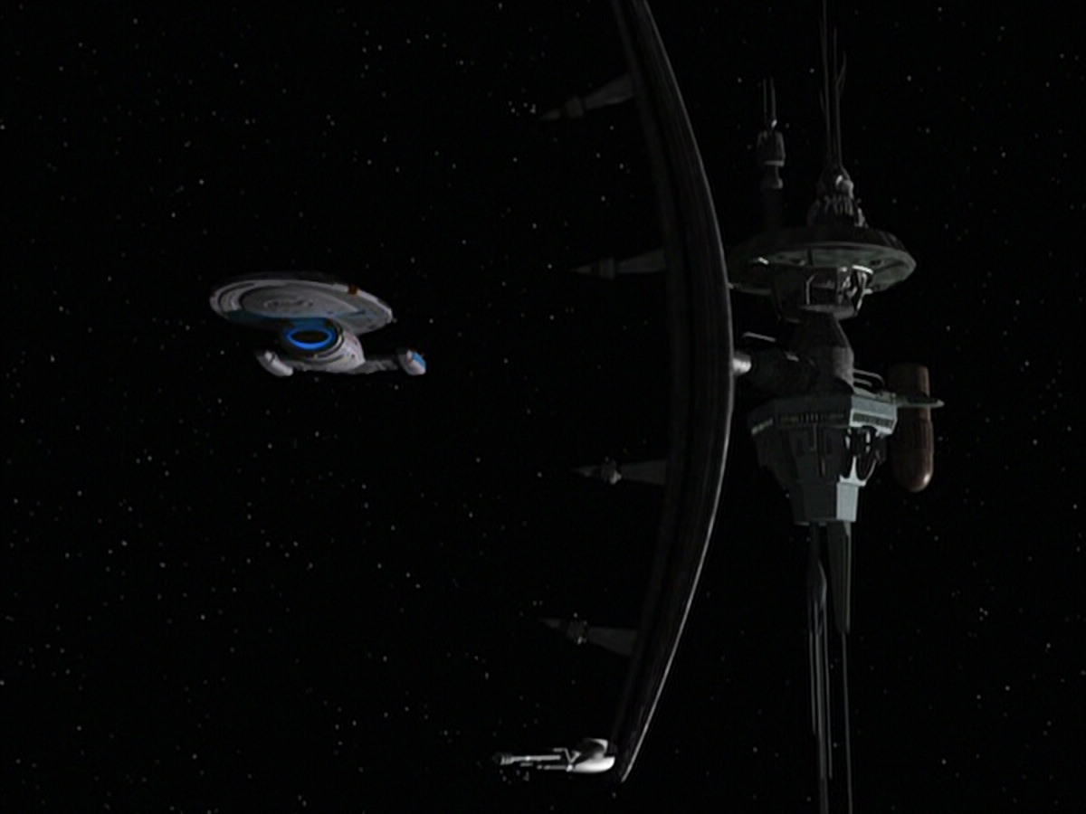 extant_StarTrek_VOY_6x09-TheVoyagerConspiracy_02721.jpg