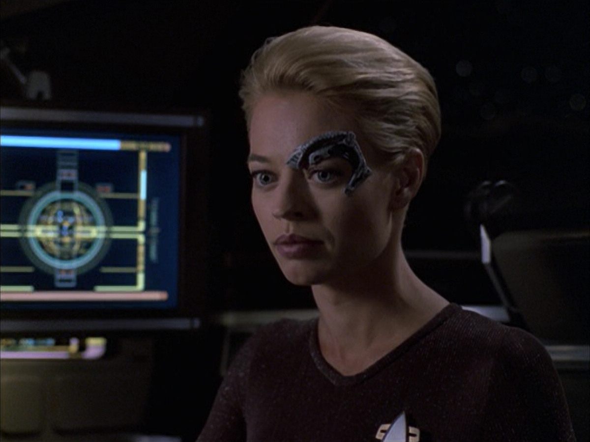 extant_StarTrek_VOY_6x09-TheVoyagerConspiracy_03101.jpg