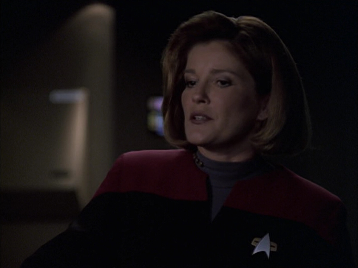 extant_StarTrek_VOY_6x09-TheVoyagerConspiracy_03252.jpg