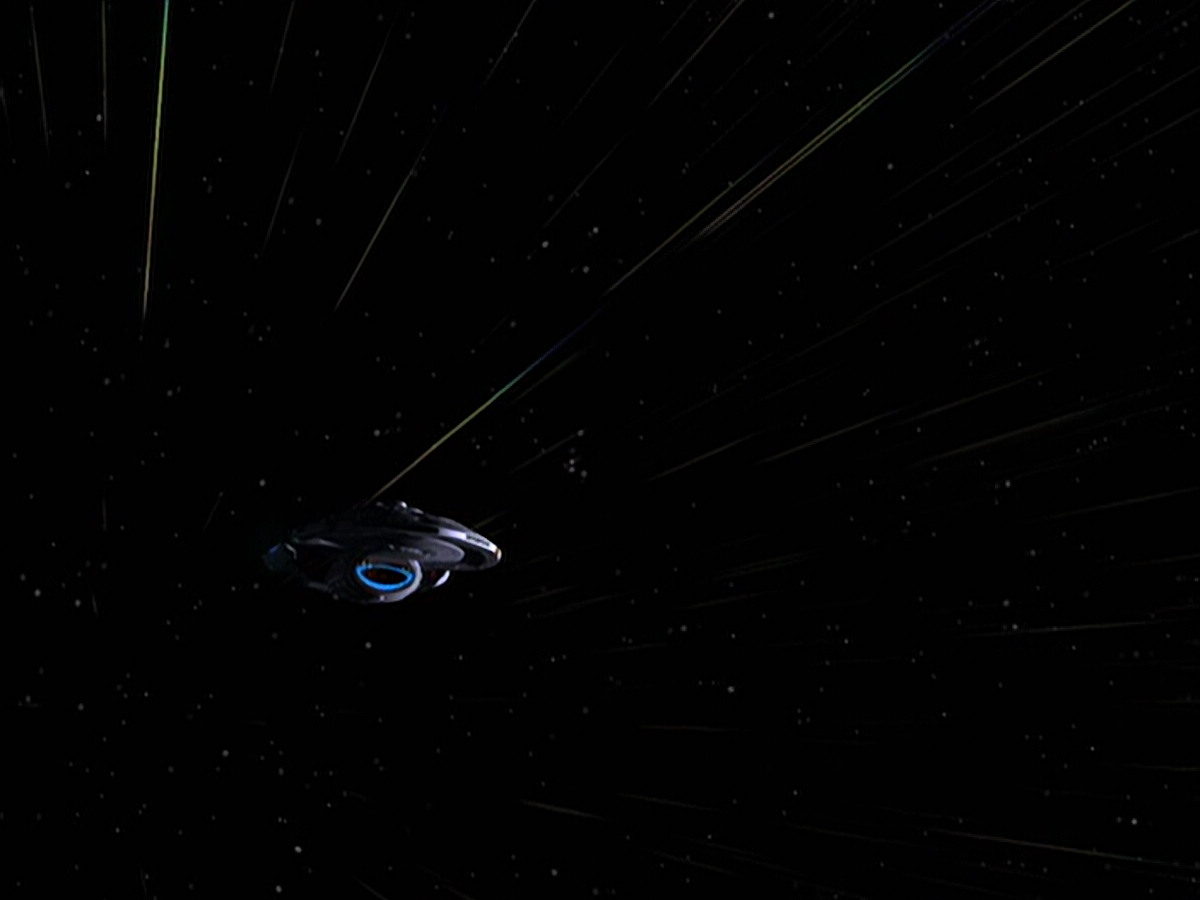 extant_StarTrek_VOY_6x09-TheVoyagerConspiracy_03470.jpg