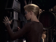 extant_StarTrek_VOY_6x09-TheVoyagerConspiracy_00075.jpg