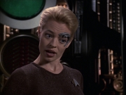 extant_StarTrek_VOY_6x09-TheVoyagerConspiracy_00115.jpg