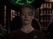 extant_StarTrek_VOY_6x09-TheVoyagerConspiracy_00158.jpg