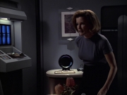 extant_StarTrek_VOY_6x09-TheVoyagerConspiracy_00325.jpg