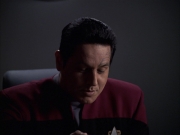 extant_StarTrek_VOY_6x09-TheVoyagerConspiracy_00381.jpg