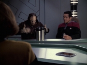 Filename=extant_StarTrek_VOY_6x09-TheVoyagerConspiracy_00757.jpg
Filesize=168KiB
Dimensions=1200x900
Date added=Dec 28, 2019 extant_StarTrek_VOY_6x09-TheVoyagerConspiracy_00757.jpg