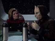 Filename=extant_StarTrek_VOY_6x09-TheVoyagerConspiracy_00810.jpg
Filesize=163KiB
Dimensions=1200x900
Date added=Dec 28, 2019 extant_StarTrek_VOY_6x09-TheVoyagerConspiracy_00810.jpg