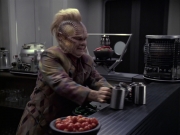 Filename=extant_StarTrek_VOY_6x09-TheVoyagerConspiracy_01387.jpg
Filesize=172KiB
Dimensions=1200x900
Date added=Dec 28, 2019 extant_StarTrek_VOY_6x09-TheVoyagerConspiracy_01387.jpg