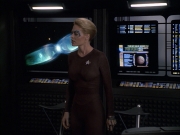extant_StarTrek_VOY_6x09-TheVoyagerConspiracy_01884.jpg